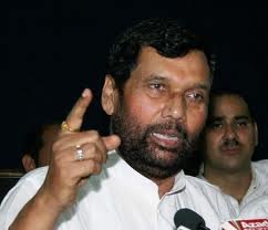 तीसरा मोर्चा को कांग्रेस या भाजपा का समर्थन अनिवार्य है