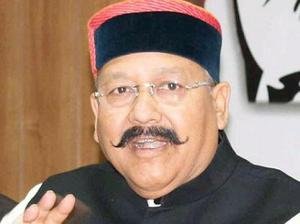 सतपाल महाराज के करीबी विधायक पार्टी छोड़ सकते हैं