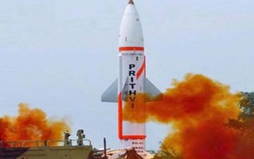 1000 किग्रा तक न्यूक्लियर वारहेड, 350km. मारक क्षमता वाली पृथ्वी 2 का परीक्षण सफल