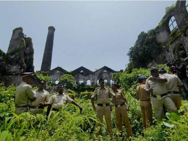 फोटोजर्नलिस्‍ट गैंगरेप पीड़िता की मांग, बलात्‍कारियों को फांसी दो या हाथ-पैर काटो