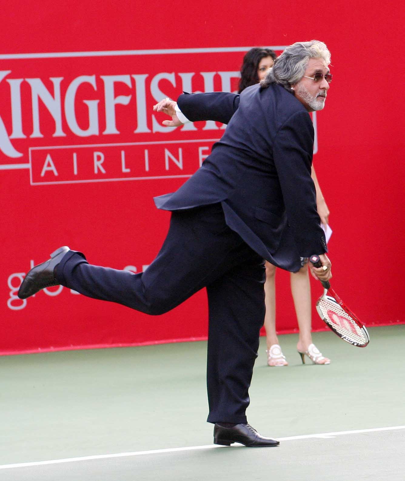 17 बेंको  के 7500 करोड़ रुपए किंगफिशर में फंसे, बसूली होगी