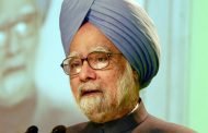 मनमोहन सिंह की बेटी आहत हो पापा का इस्तीफा चाहती थीं