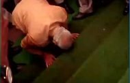मनोनीत प्रधानमंत्री नरेंद्र मोदी ने लोकतंत्र के मंदिर संसद को साष्टांग प्रणाम किया