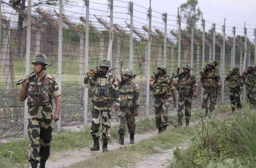 खुफिया रिपोर्ट में रोहिंग्या मुसलमानों आतंकी संगठन आईएस से जुड़े होकर पूरे देश मे आपराधिक आतंकी गतिविधियों में लिप्त होकर देश के लिए गंभीर खतरा का जिक्र